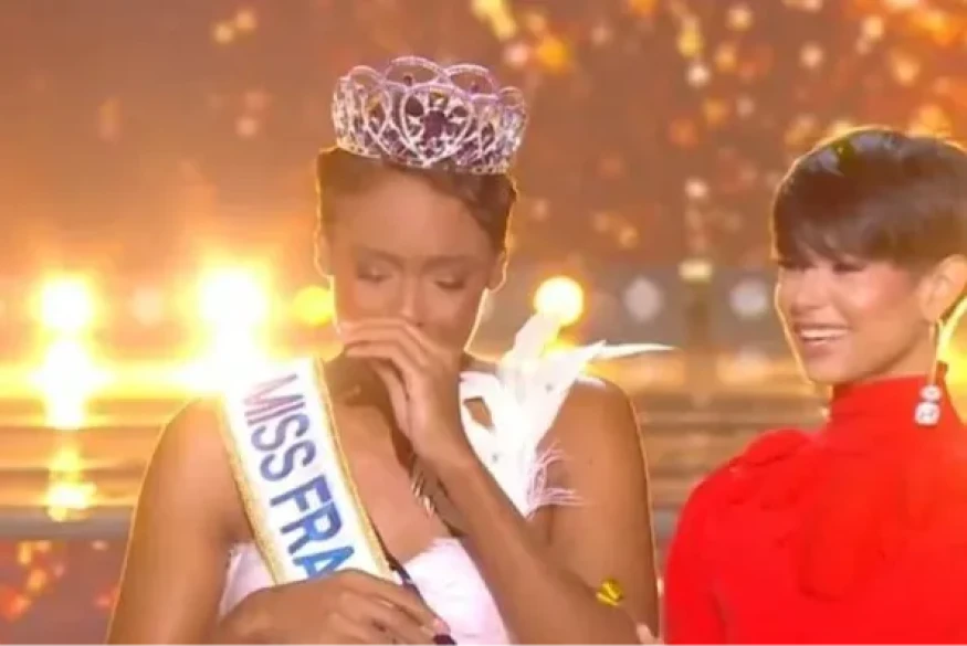 Angélique Angarni-Filopon, la nouvelle reine de beauté venue de Martinique, élue hier soir