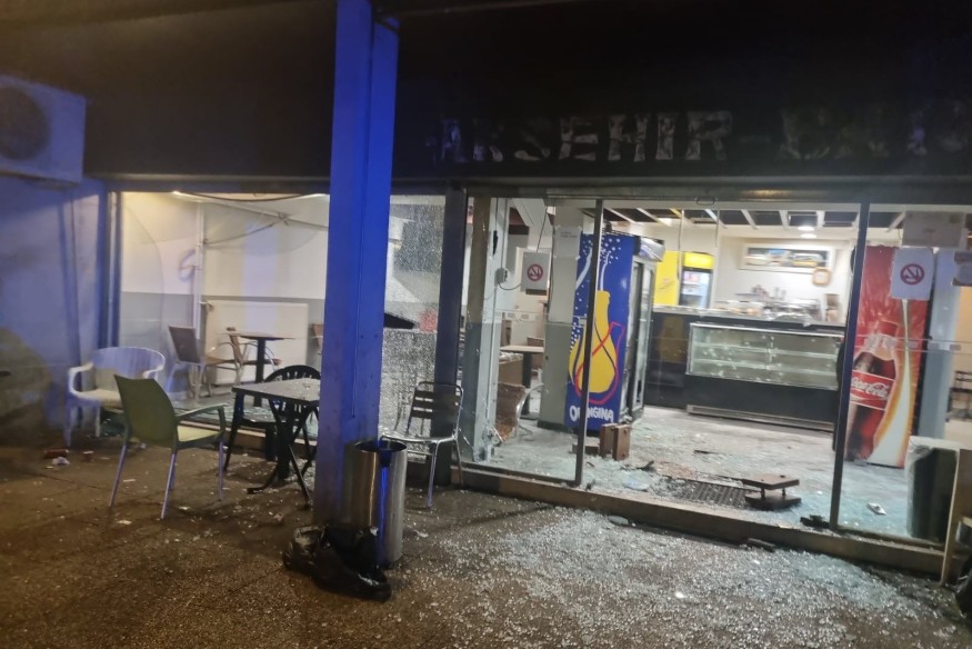 Attaque à la grenade à Grenoble : Un homme armé d'une kalachnikov est entré dans un bar -12 blessés